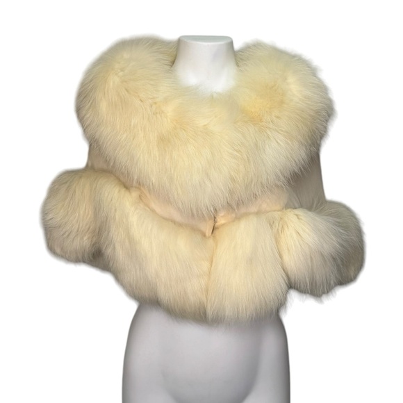 Edwards Lowell Beverly Hills Cream White Fox Fur Stole Wrap Poncho - Picture 1 of 13